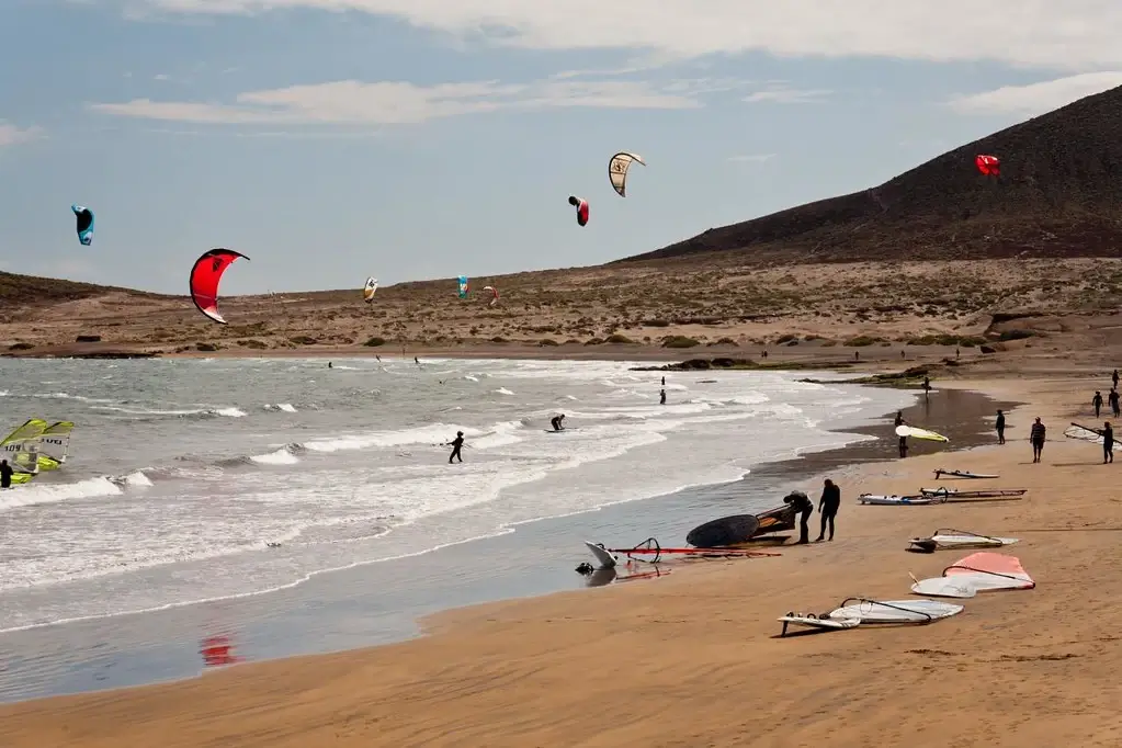 Best Kitesurfing Spots in Tenerife kitesurfinghome
