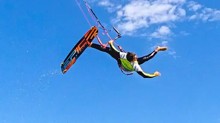 Is Kitesurfing Dangerous for Beginners?